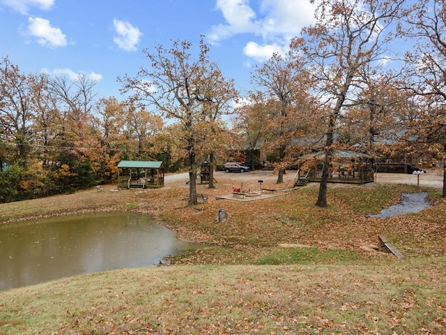 view of yard with a water view