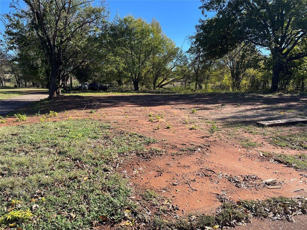 424 N Madison Ave, Elk City, OK 73644 - photo 3