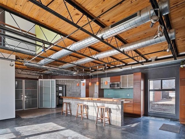 interior space featuring a breakfast bar