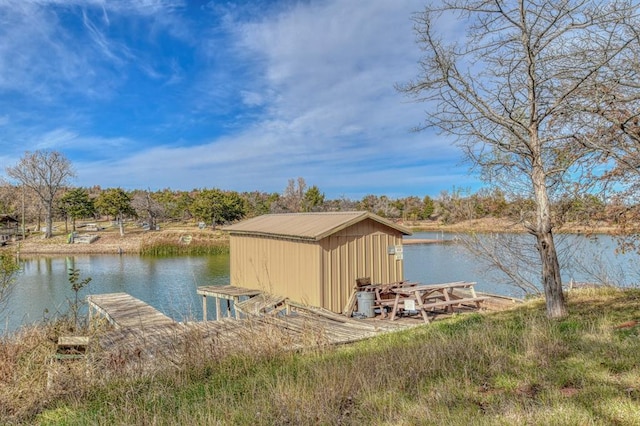 dock area featuring a water view