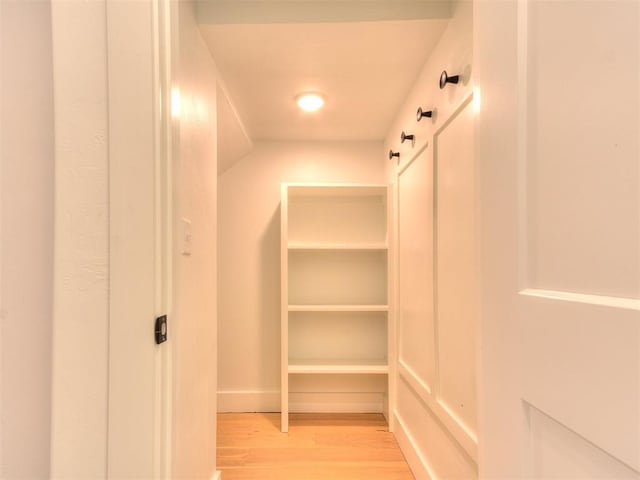913 NW 43rd St, Oklahoma City, OK 73118 - spacious closet featuring wood finished floors