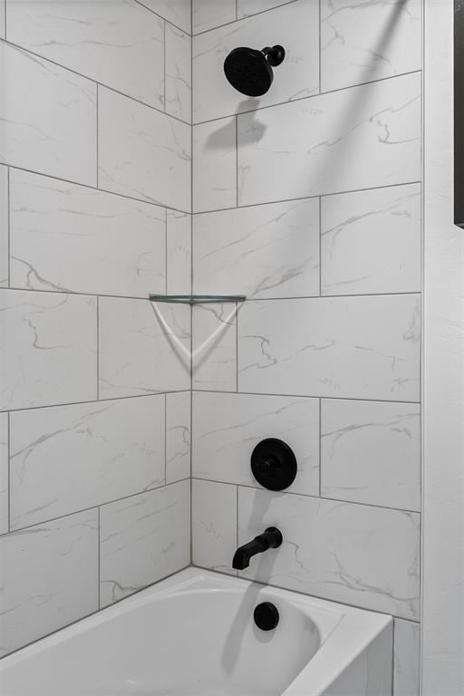 804 Argos Rd, Yukon, OK 73099 - bathroom with washtub / shower combination