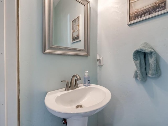 bathroom with sink