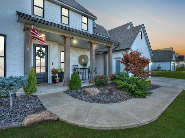 view of front of house with covered porch