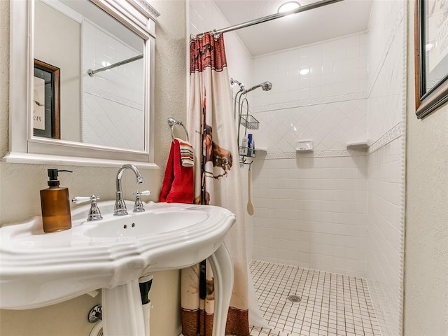 bathroom featuring sink and walk in shower