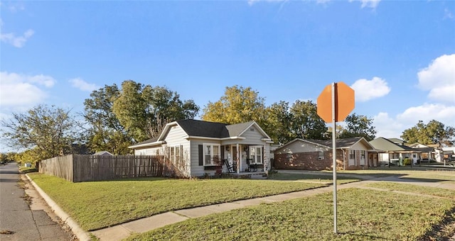 view of front of house with a front yard