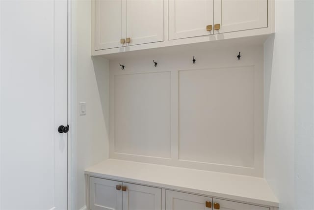 417 Basin Way, Norman, OK 73069 - view of mudroom