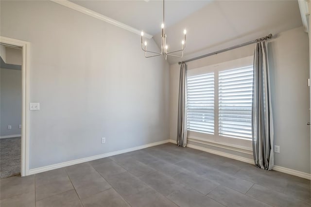 tiled spare room featuring crown molding and a notable chandelier