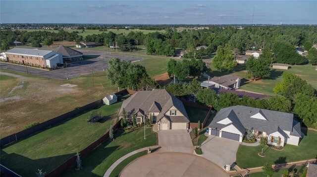 2101 W Beaver Point Dr, Mustang, OK 73064 - photo 17