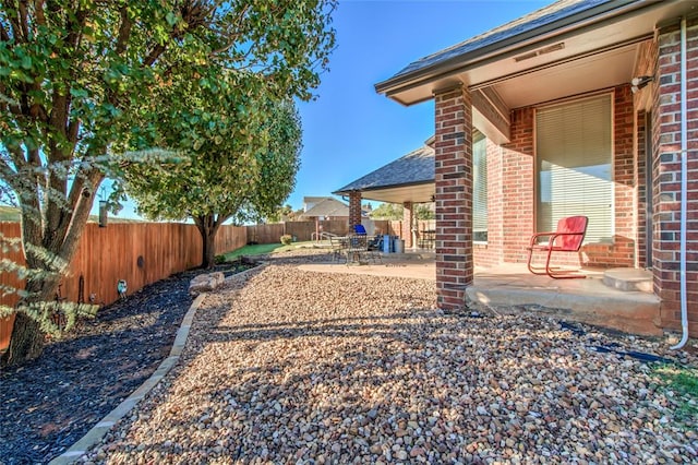 view of yard with a patio