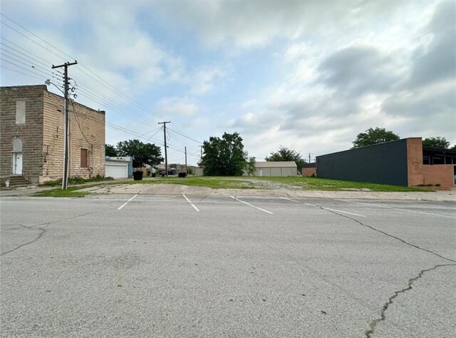 00 E Washington St, Tecumseh, OK 74873