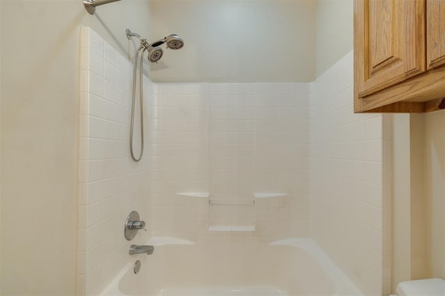 bathroom featuring shower / bath combination