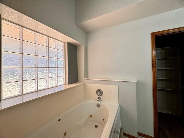 bathroom with a bathtub