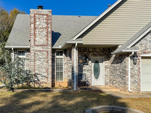 property entrance featuring a garage