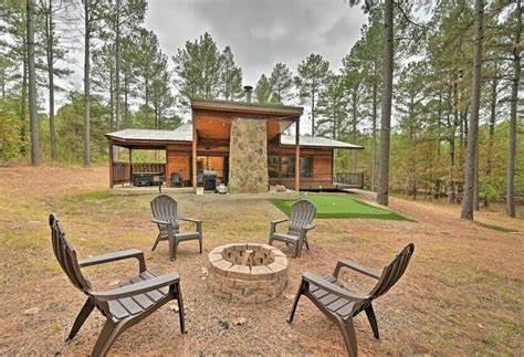 view of yard with an outdoor fire pit