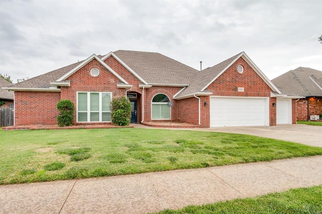 view of front of property with a front lawn