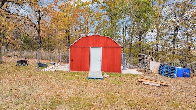 view of outbuilding