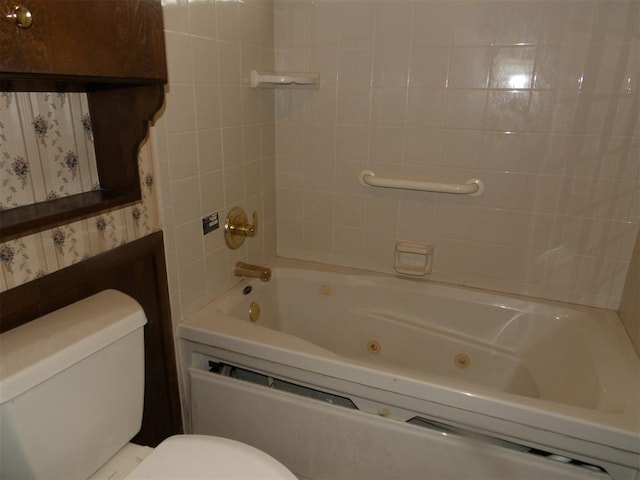 8300 Brookridge Dr, Oklahoma City, OK 73132 - bathroom with toilet