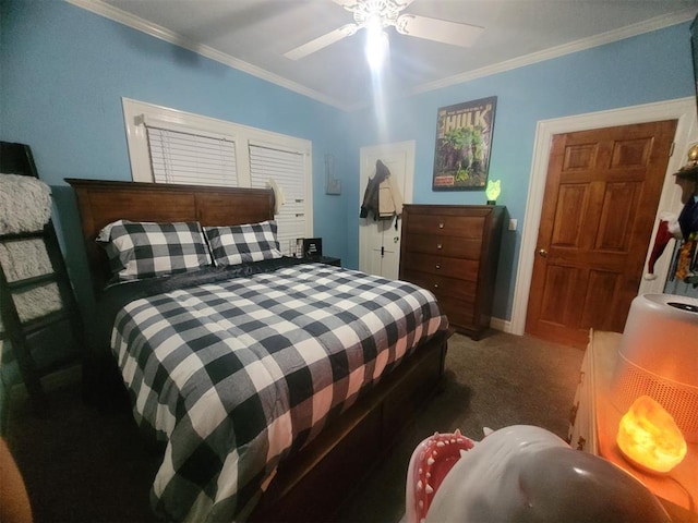 bedroom with ceiling fan, ornamental molding, and carpet floors