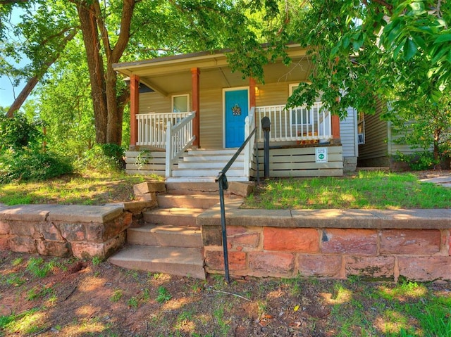 bungalow featuring a porch