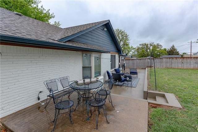 view of patio featuring an outdoor living space