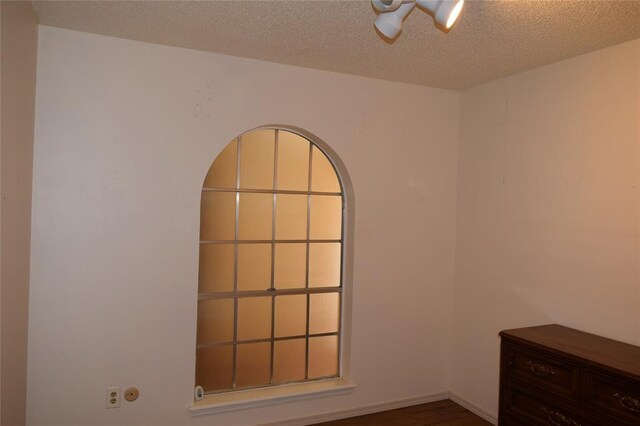 3628 Rolling Lane Cir, Midwest City, OK 73110 - photo 9