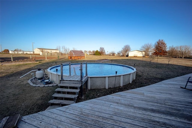 view of swimming pool