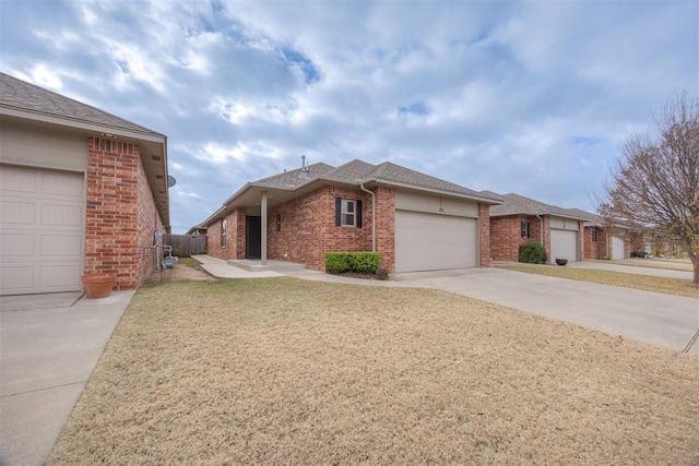 ranch-style home featuring a garage