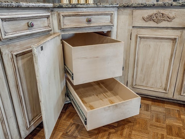 room details featuring light brown cabinetry