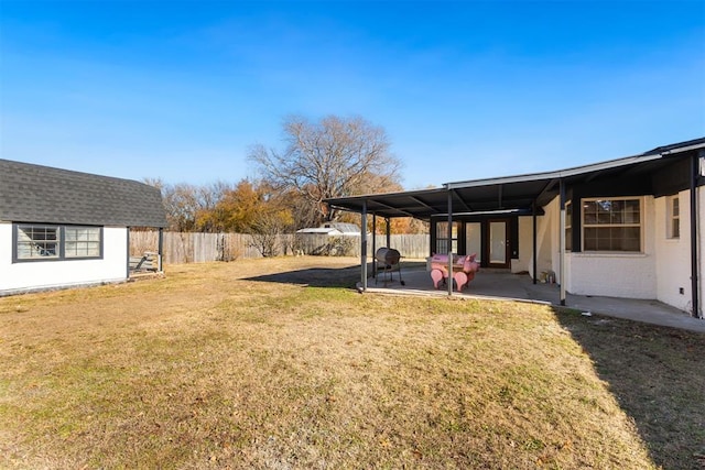 view of yard with a patio area