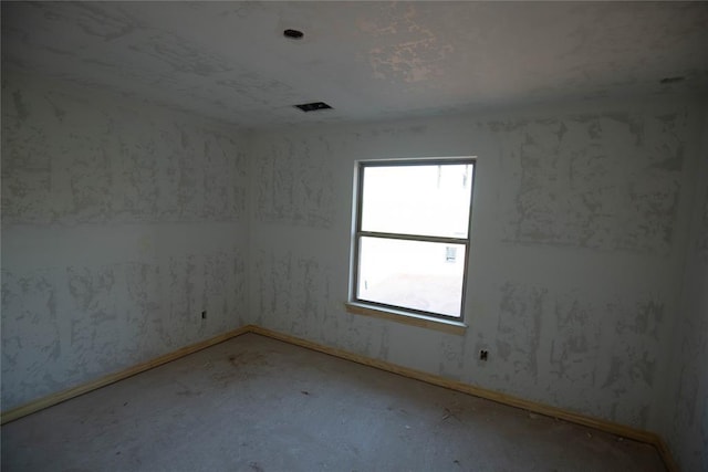 5800 Lantana Ln, Edmond, OK 73034 - spare room with baseboards