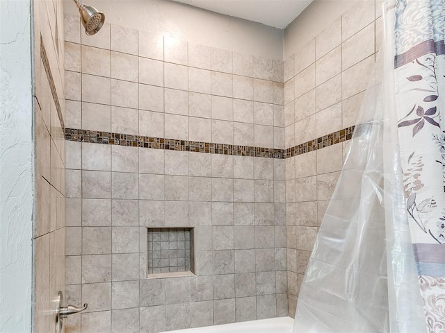 826 S Mustang Rd, Tuttle, OK 73089 - full bath with shower / bathtub combination with curtain