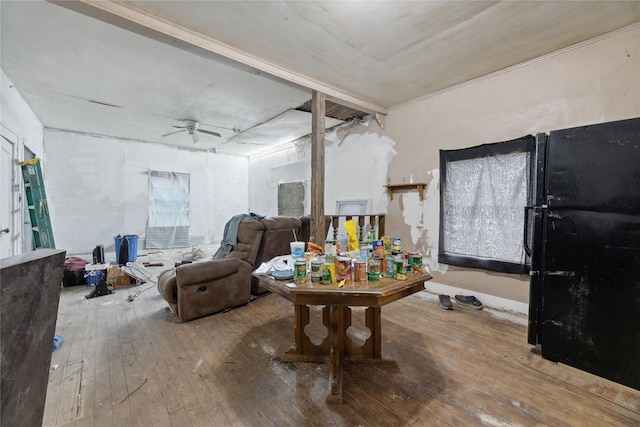 game room featuring hardwood / wood-style flooring and ceiling fan