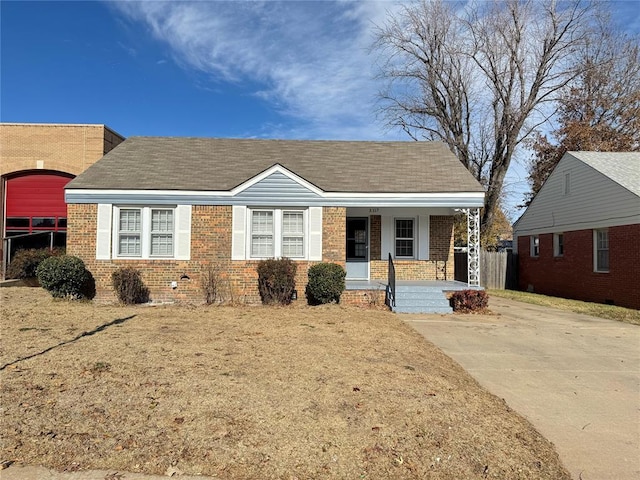 view of front of home featuring covered porch