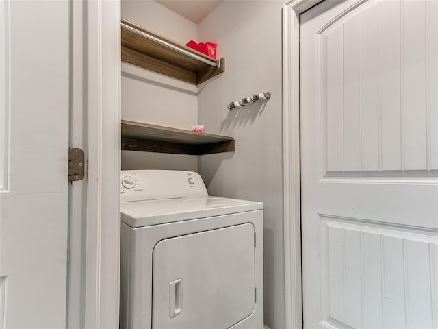 laundry area featuring washer / clothes dryer