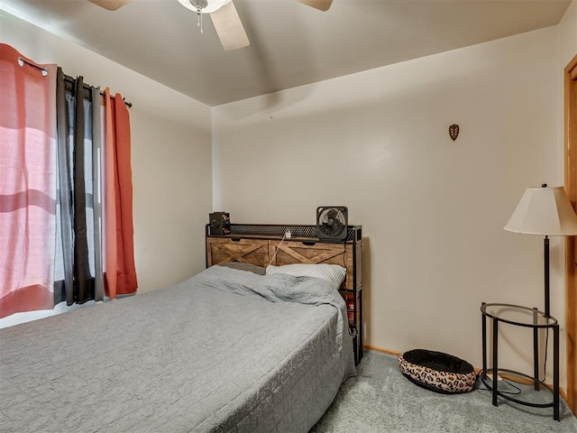 bedroom with carpet flooring and ceiling fan