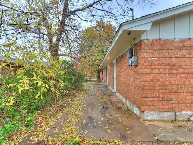 view of home's exterior