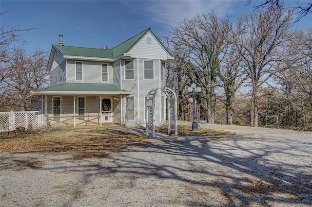 view of front of home with covered porch