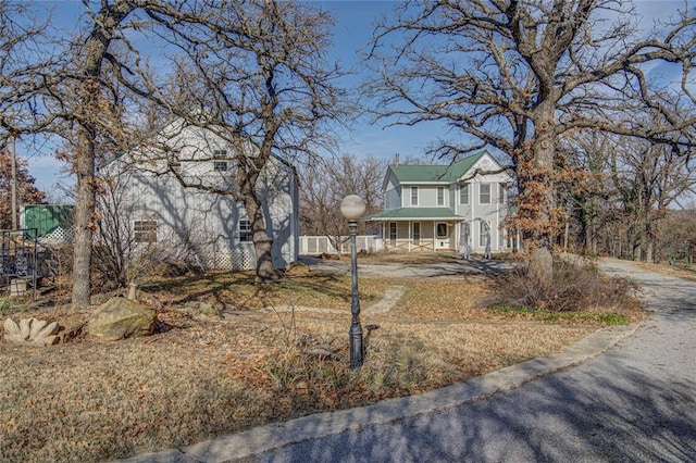 view of front facade featuring covered porch