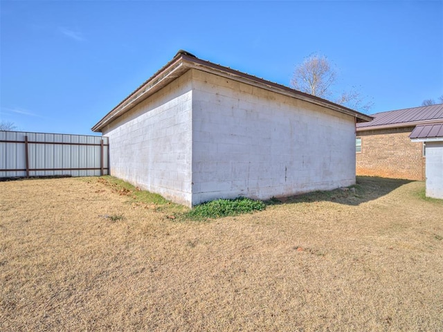 view of home's exterior