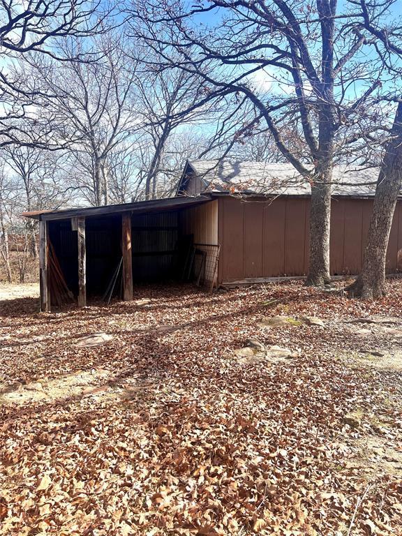 view of outdoor structure