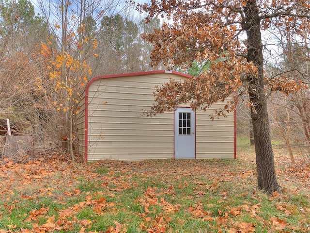 view of outbuilding