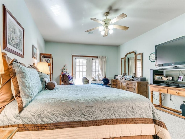 bedroom with carpet flooring and ceiling fan