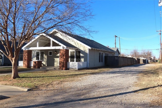 view of front of property