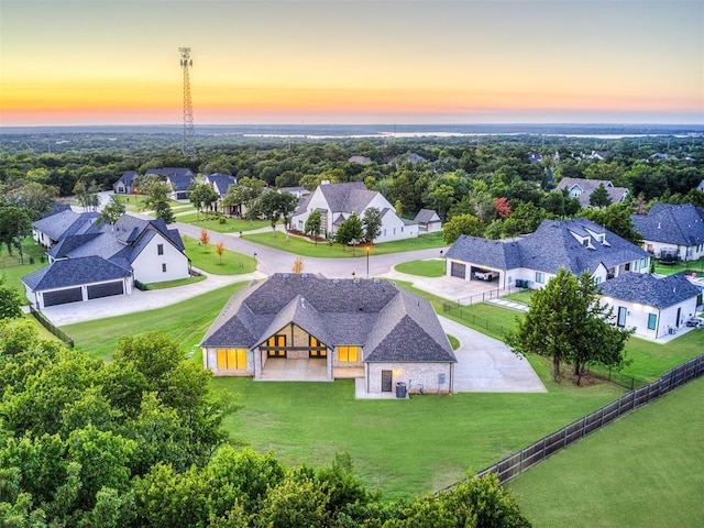 view of aerial view at dusk