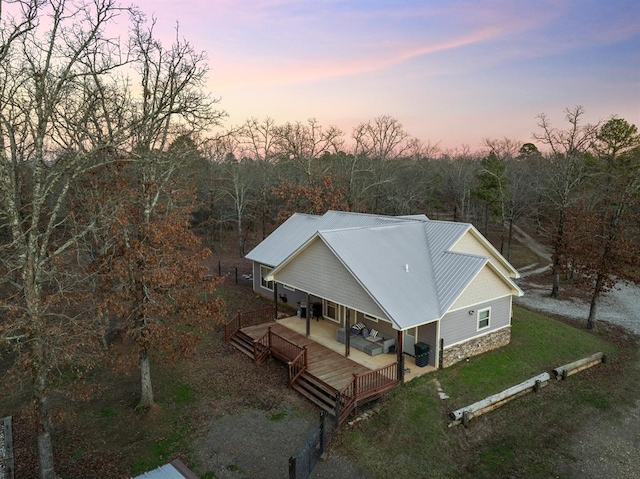 view of aerial view at dusk