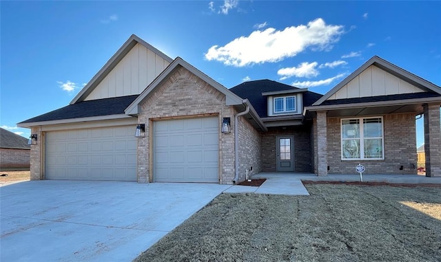 view of front of house with a garage