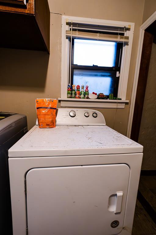 view of clothes washing area