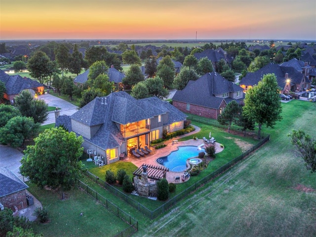 view of aerial view at dusk