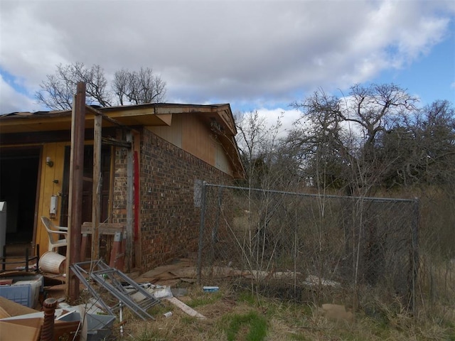 view of side of property